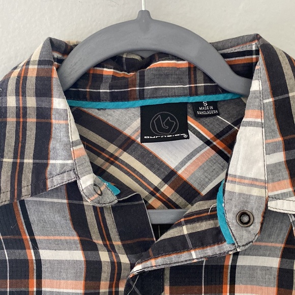 Burnside Button Up - Picture 3 of 3